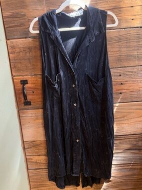 POL Sleeveless Button-Front Black Long Vest Dress